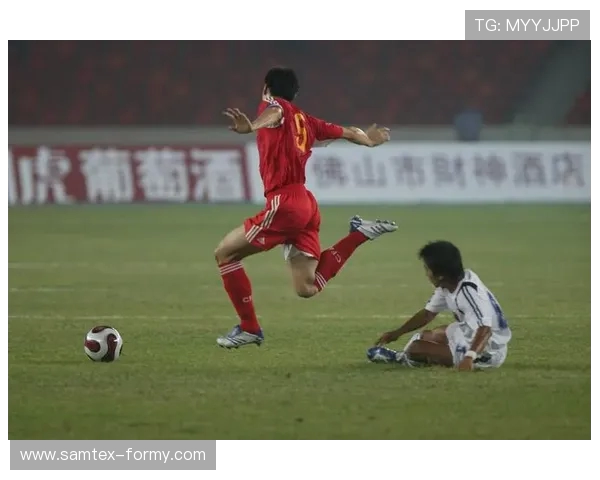 补时绝平却错失胜机十一打十未能取胜这就是足球的残酷与魅力