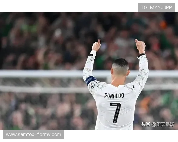 C罗肘击染红，葡萄牙0-2爆冷！无缘提前直通世界杯，仍排小组第一